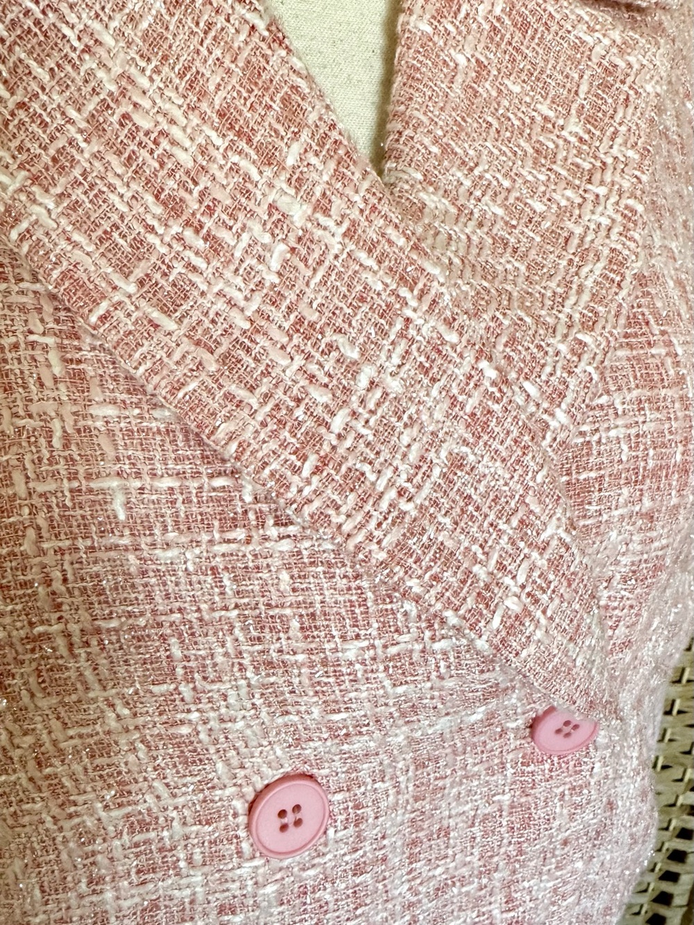 NWT Area Stars pink & ivory Ursula tweed
cropped jacket L - Picture 4 of 15